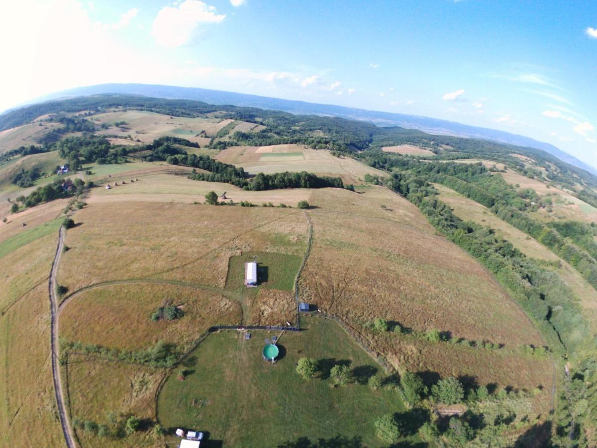 Mountaintop Panoramaview Casa In Bihor Apuseni バドゥ・クリシュルイ エクステリア 写真